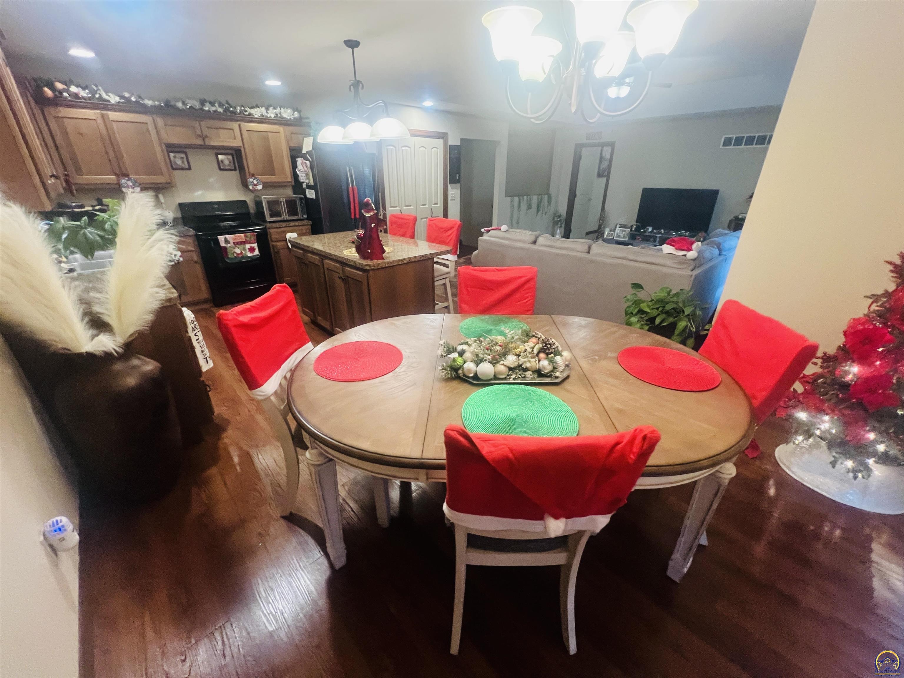 6005 Southwest 44th Street Topeka, KS 66610 - Photo 20 of 70