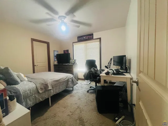 $310,000 | 6005 Southwest 44th Street, Topeka, KS 66610