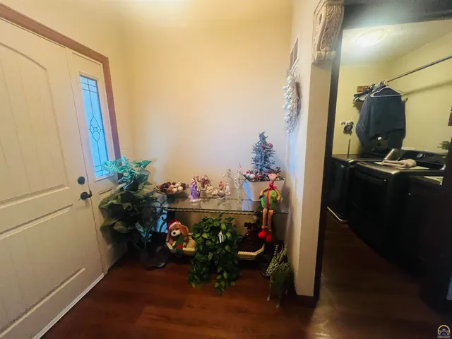 $310,000 | 6005 Southwest 44th Street, Topeka, KS 66610