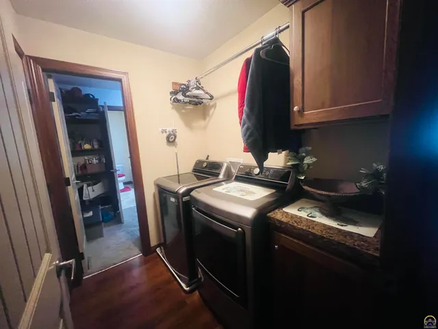 $310,000 | 6005 Southwest 44th Street, Topeka, KS 66610