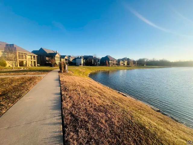 $310,000 | 6005 Southwest 44th Street, Topeka, KS 66610