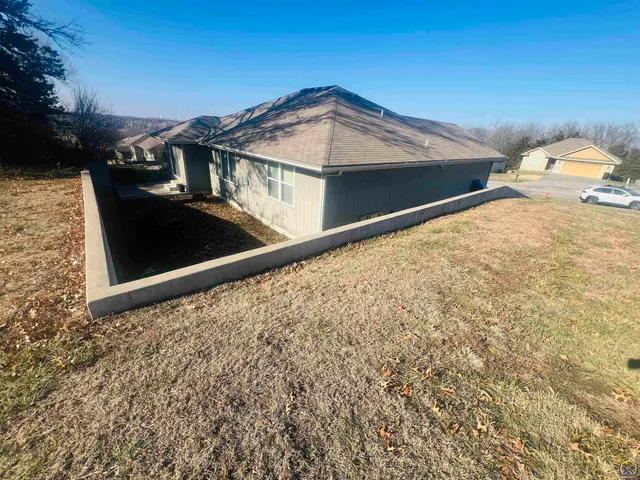 $310,000 | 6005 Southwest 44th Street, Topeka, KS 66610