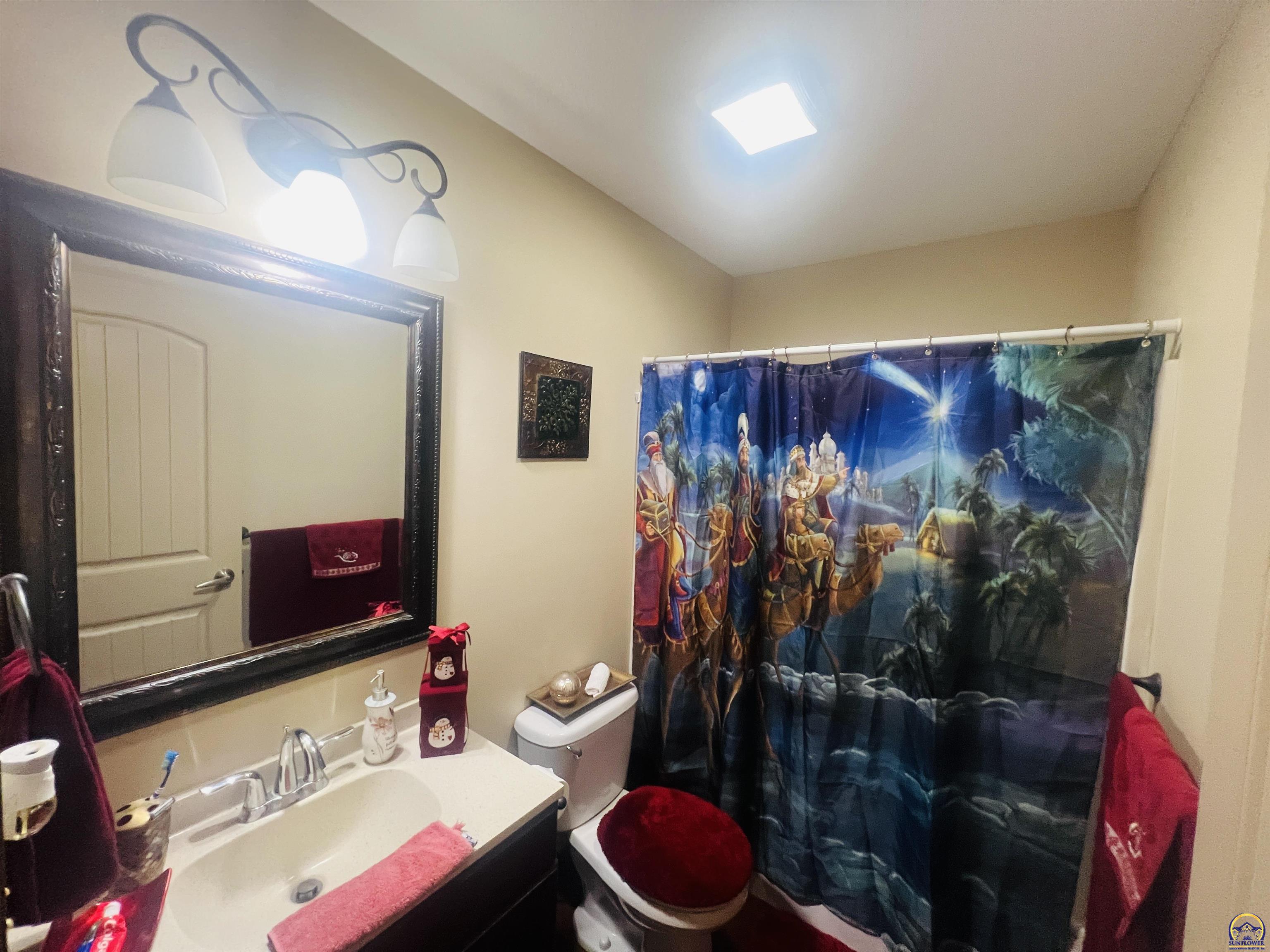 6005 Southwest 44th Street Topeka, KS 66610 - Photo 8 of 70