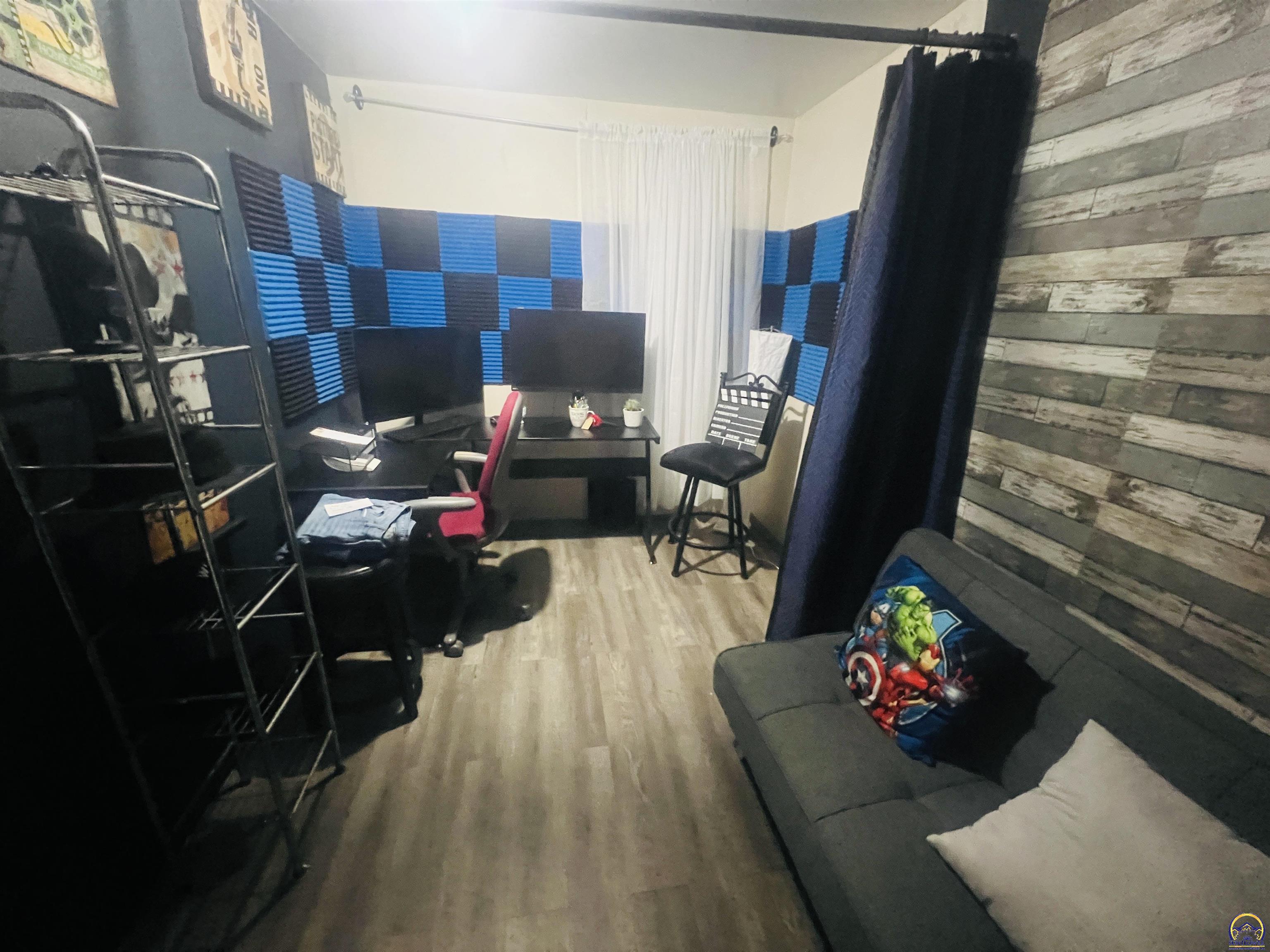 6005 Southwest 44th Street Topeka, KS 66610 - Photo 10 of 70