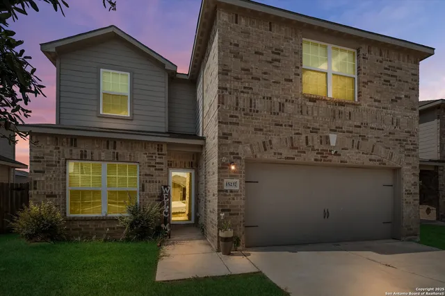 $275,000 | 15237 Snug Harbor Way, Von Ormy, TX 78073