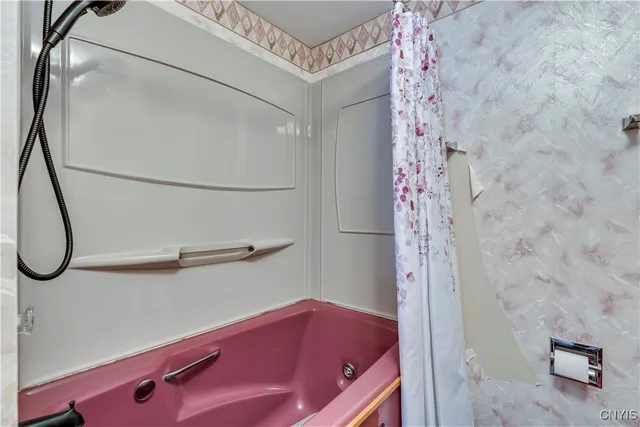 $260,000 | 9626 Highway 126, New Bremen, NY 13620