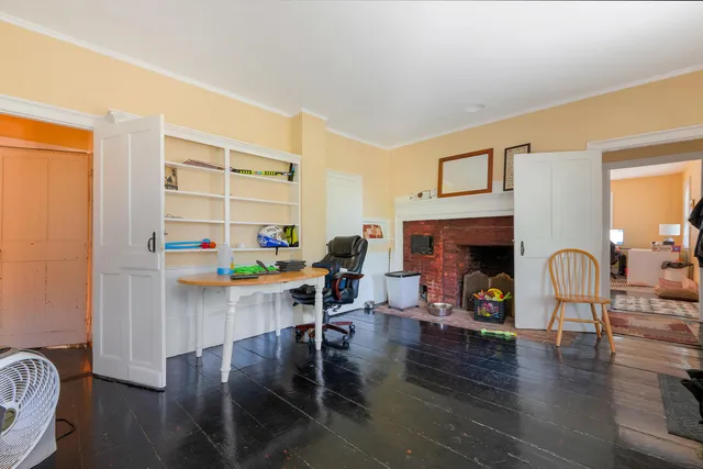 $649,000 | 83 Bath Road, Wiscasset, ME 04578