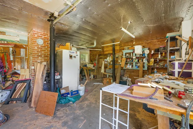 $649,000 | 83 Bath Road, Wiscasset, ME 04578