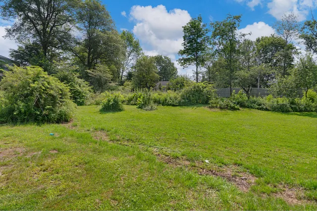 $649,000 | 83 Bath Road, Wiscasset, ME 04578
