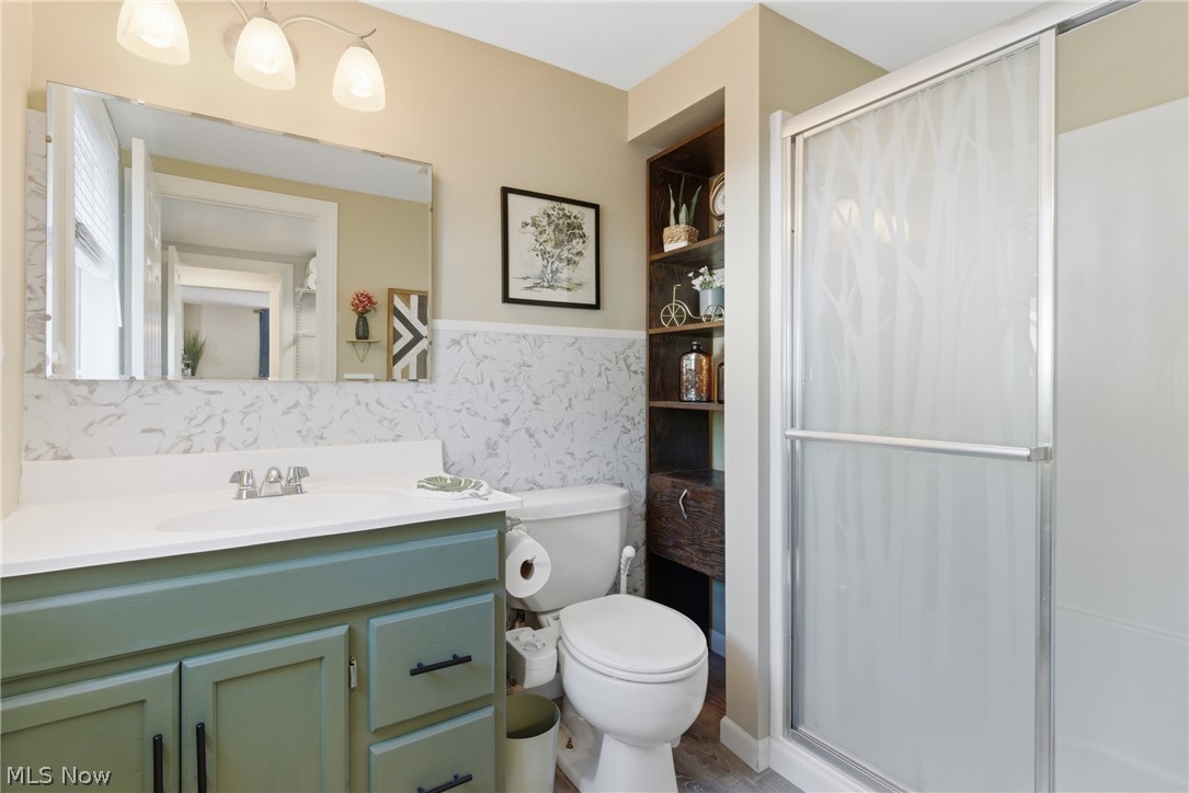 3674 Stoer Road Beachwood, OH 44122 - Photo 19 of 37 1st floor Full Bath