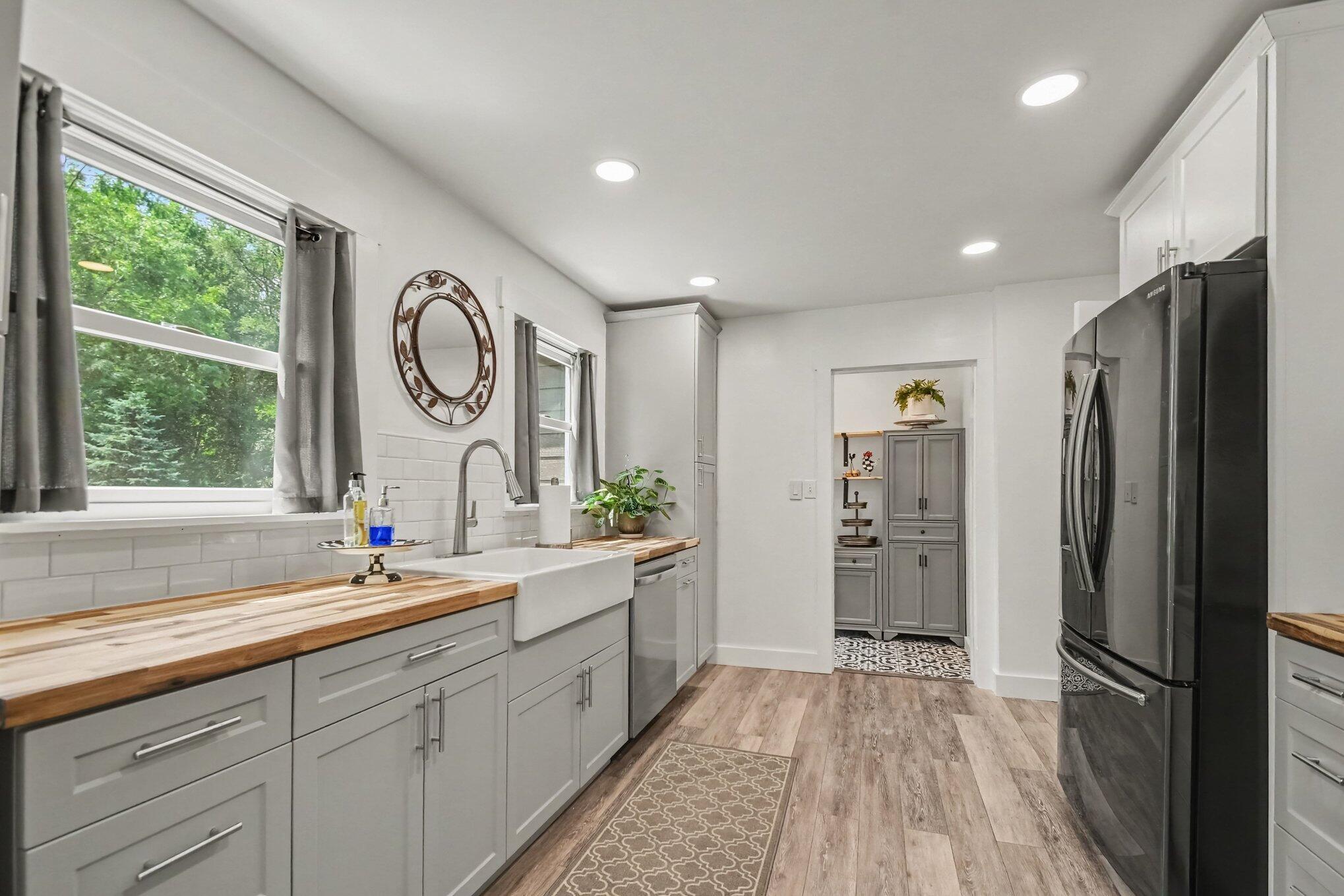 4554 Niles Buchanan Road Buchanan, MI 49107 - Photo 11 of 32 4554 Niles Buchanan Rd_kitchen