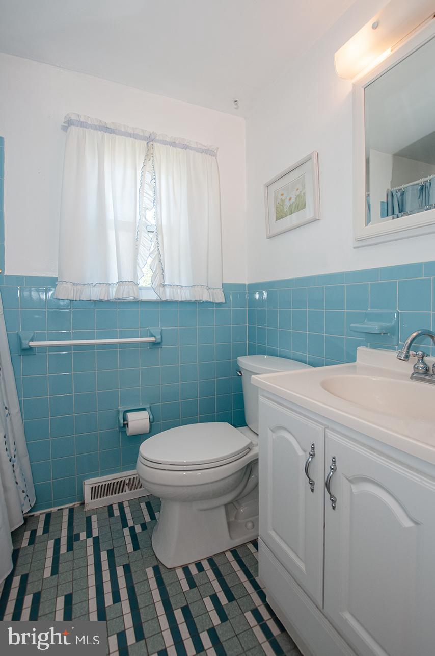 417 Wendy Road Southampton, PA 18966 - Photo 23 of 28