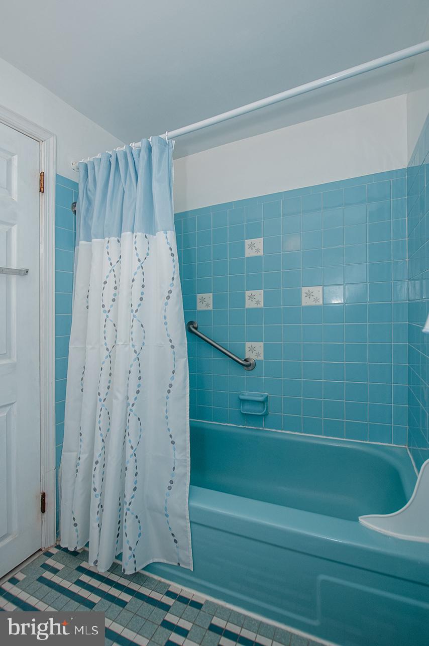 417 Wendy Road Southampton, PA 18966 - Photo 24 of 28