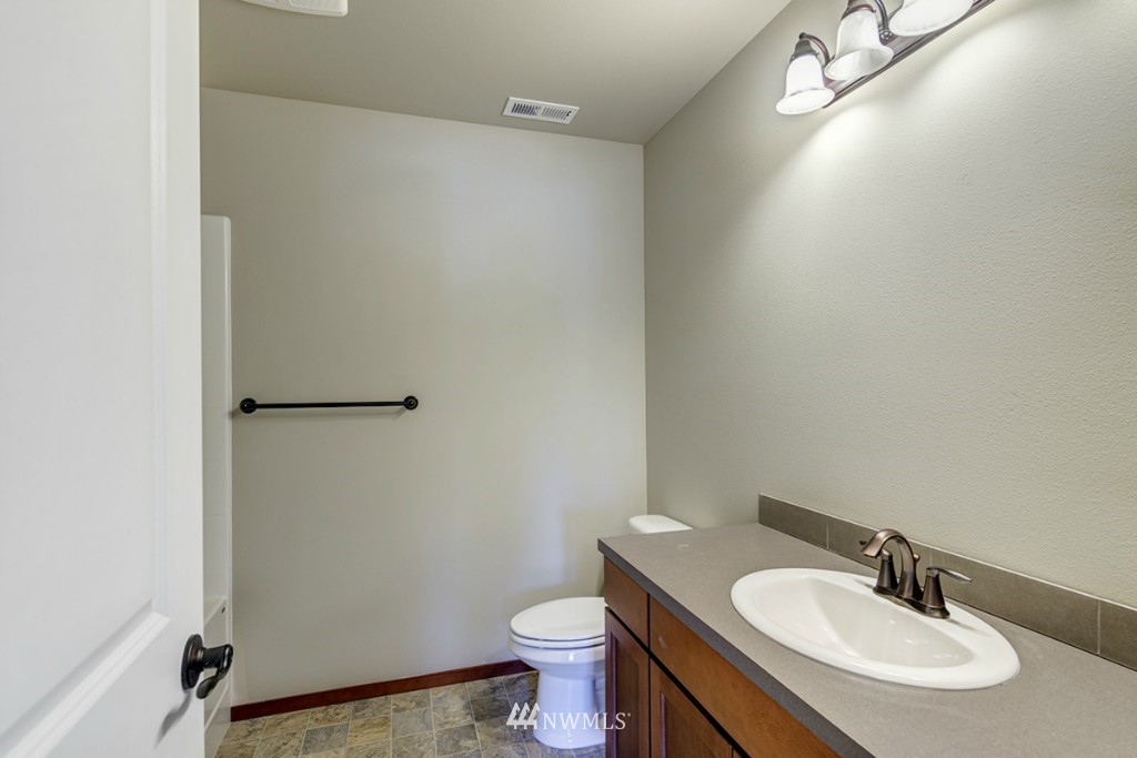 7 B Fern Road, Unit B Everett, WA 98203 - Photo 14 of 14