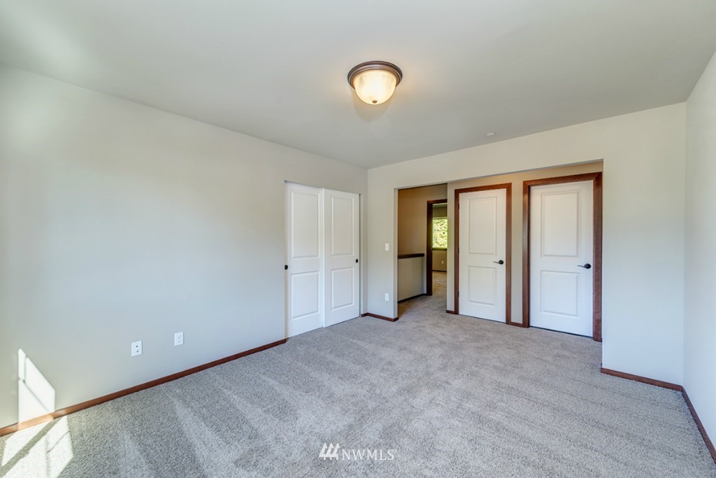 7 B Fern Road, Unit B Everett, WA 98203 - Photo 8 of 14