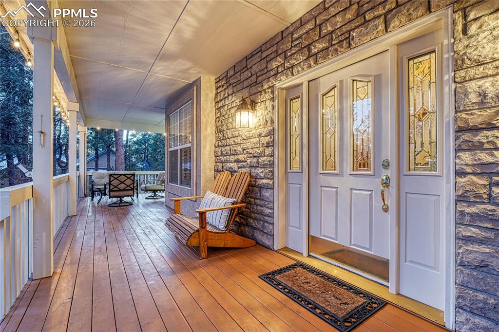 18150 Bakers Farm Road Colorado Springs, CO 80908 - Photo 4 of 50