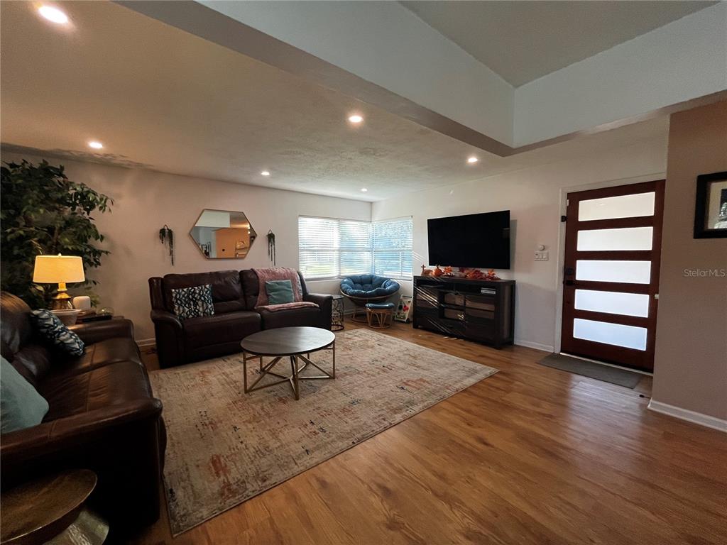 714 Denton Road Winter Park, FL 32792 - Photo 6 of 32