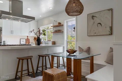 $1,825,000 | 3818 Cedarbend Drive, Glendale, CA 91214