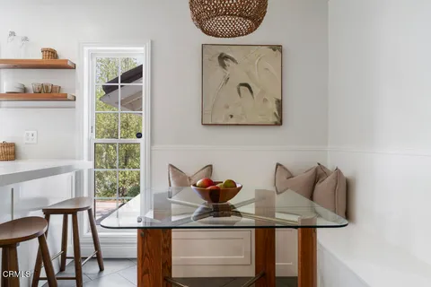 $1,825,000 | 3818 Cedarbend Drive, Glendale, CA 91214
