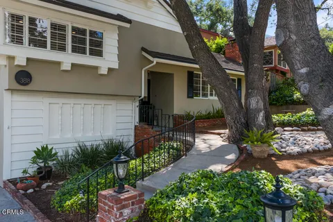 $1,825,000 | 3818 Cedarbend Drive, Glendale, CA 91214