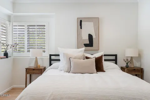 $1,825,000 | 3818 Cedarbend Drive, Glendale, CA 91214