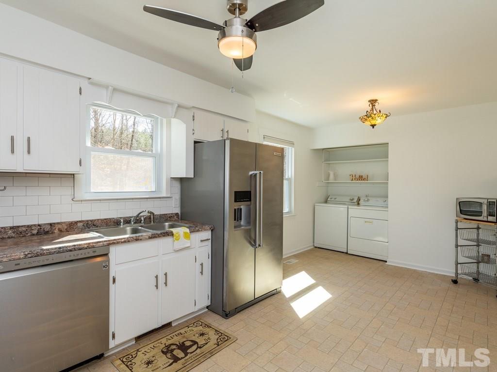 1614 Cranston Road Garner, NC 27529 - Photo 7 of 29