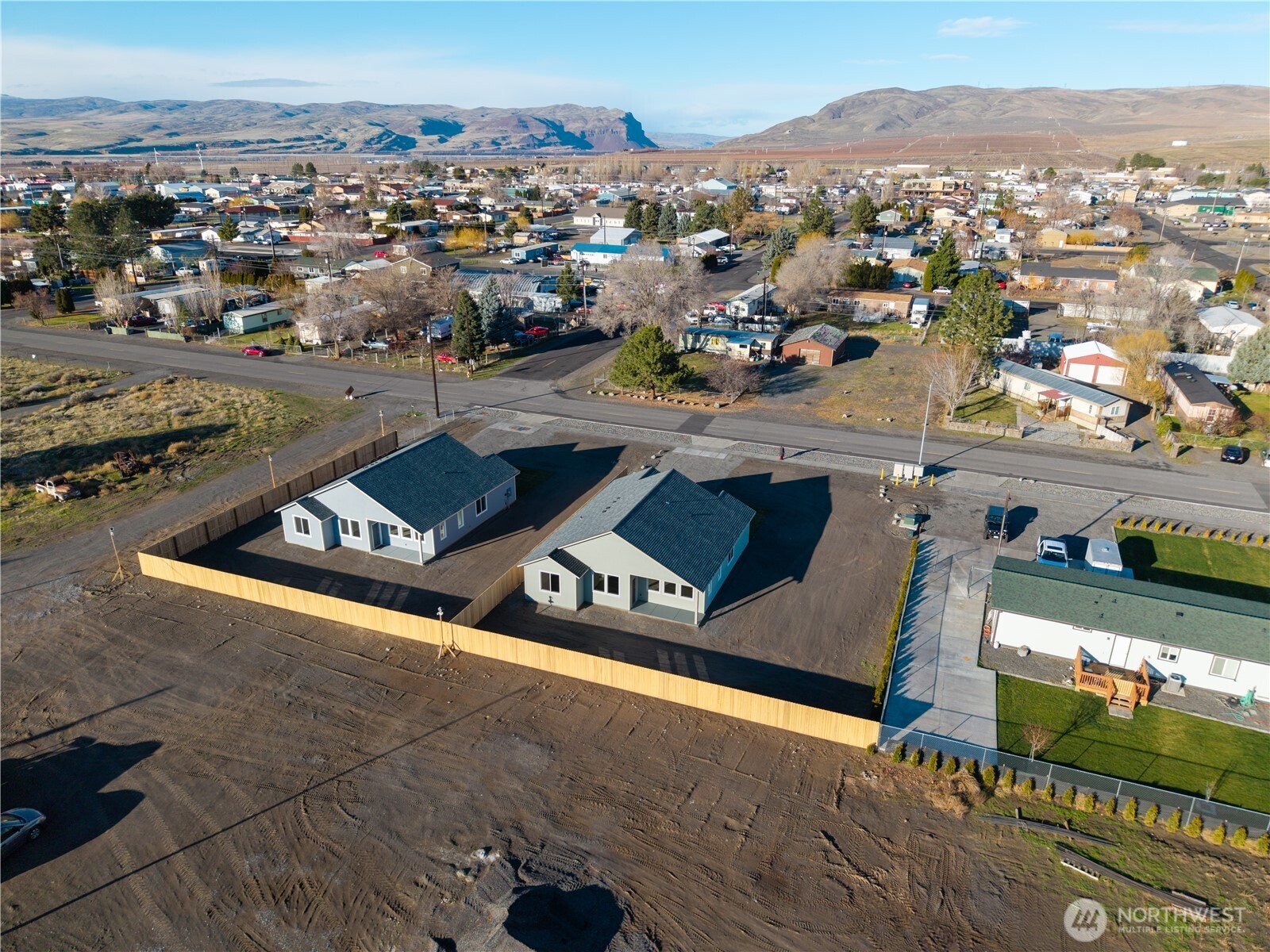 608 4th Street Mattawa, WA 99349 - Photo 29 of 40 an aerial view of a city