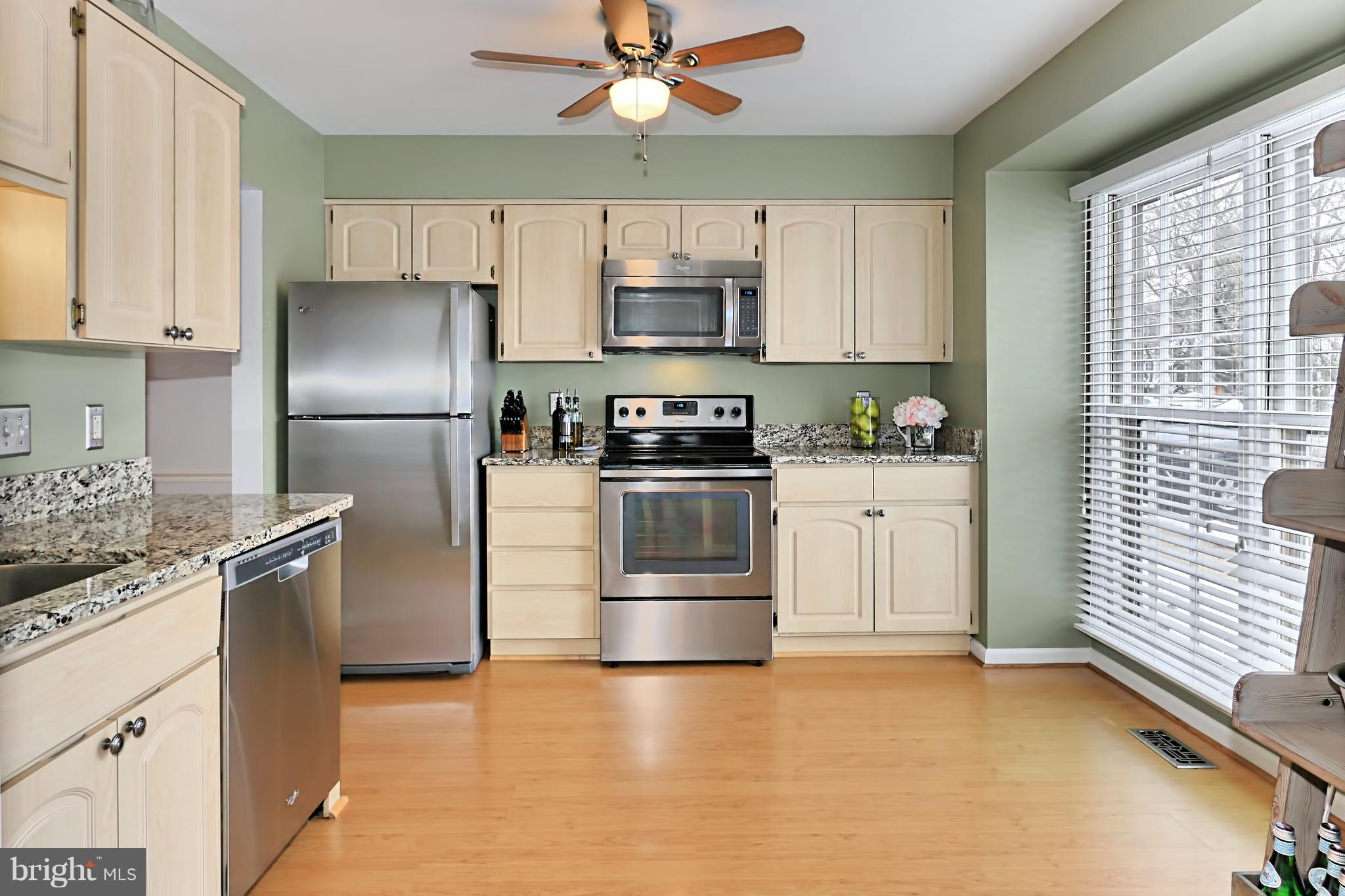 5630 Ridge View Drive Alexandria, VA 22310 - Photo 8 of 41 Jitchen