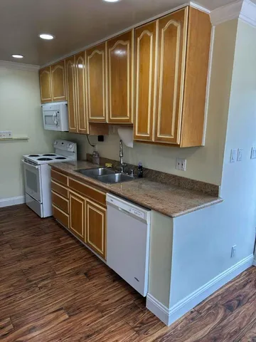 $5,500 | 2797 Massachusetts Avenue, Redwood City, CA 94061