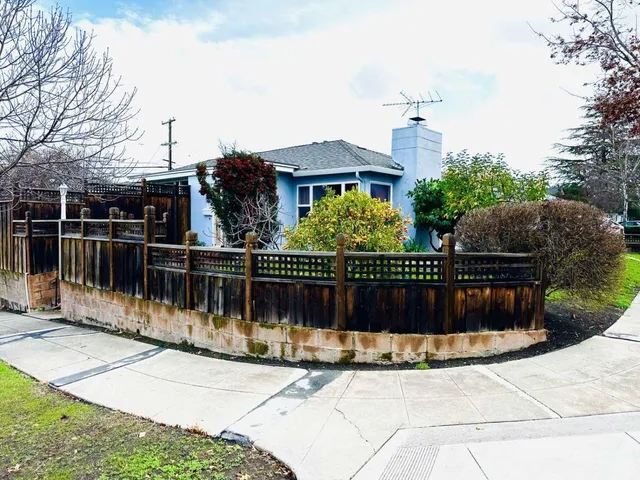 $5,500 | 2797 Massachusetts Avenue, Redwood City, CA 94061