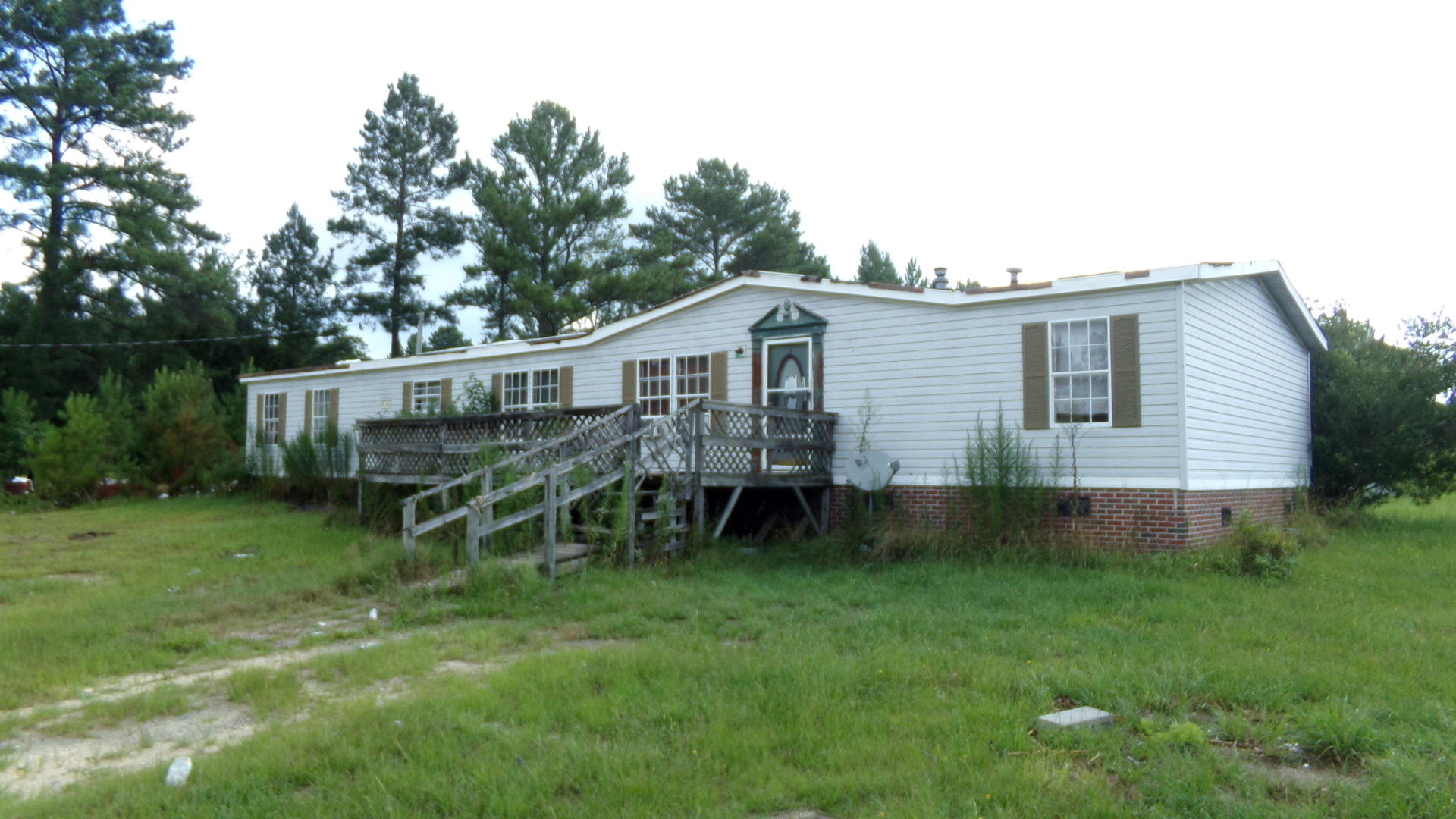 173 Sandy Oak Road Carthage, NC 28327 - Photo 3 of 5 101_4032