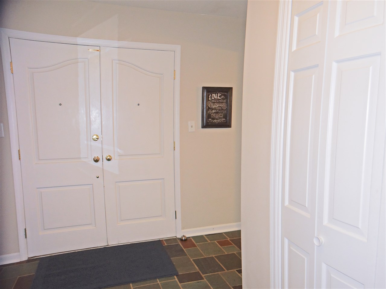 6405 Old State Road Evansville, IN 47710 - Photo 2 of 25 Gallery Image 2