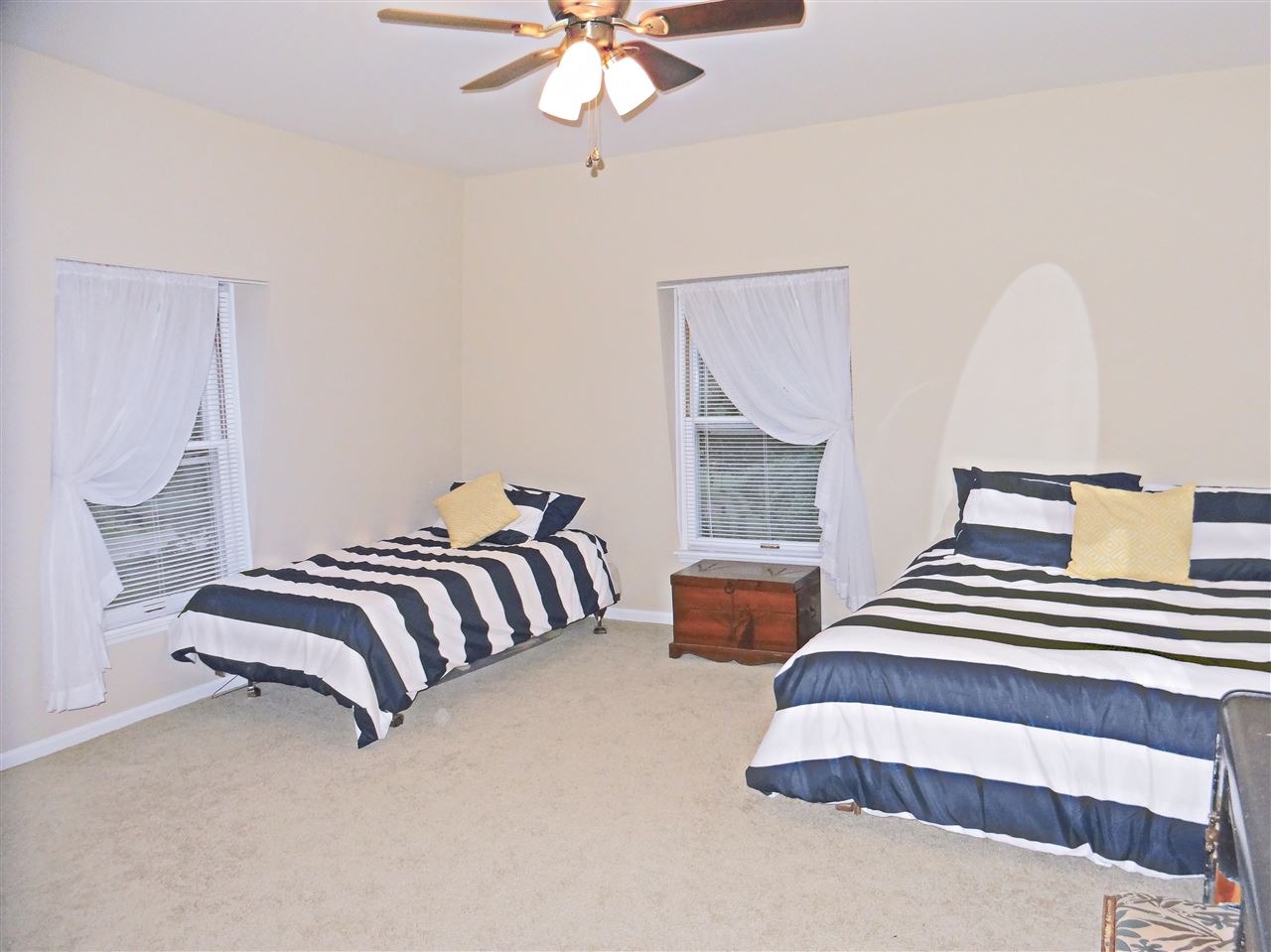 6405 Old State Road Evansville, IN 47710 - Photo 16 of 25 Gallery Image 16