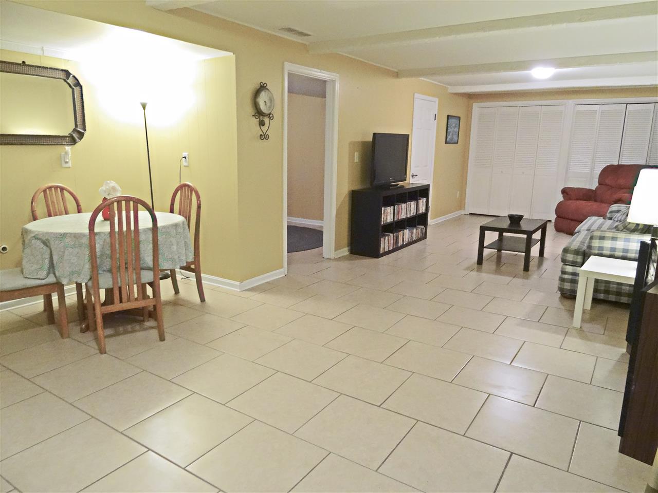 6405 Old State Road Evansville, IN 47710 - Photo 19 of 25 Gallery Image 19