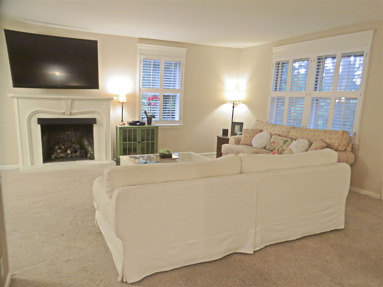 6405 Old State Road Evansville, IN 47710 - Photo 4 of 25 Gallery Image 4