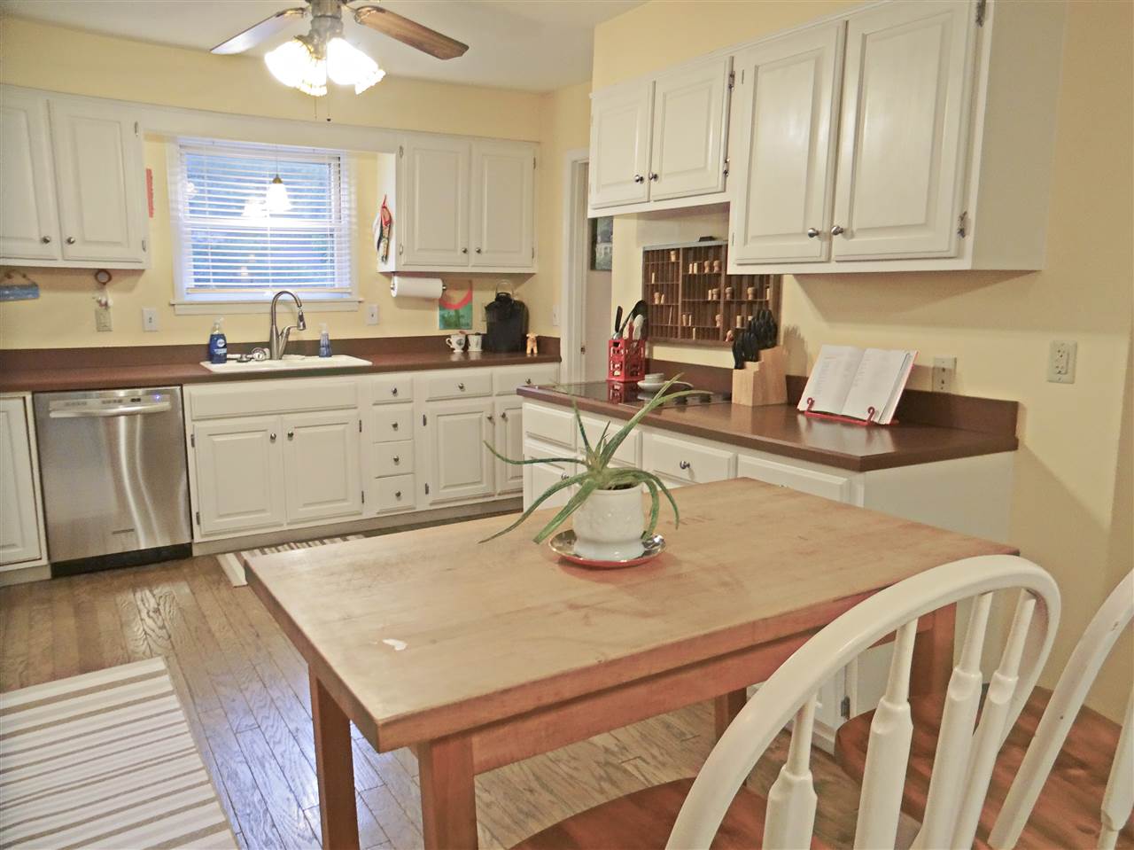 6405 Old State Road Evansville, IN 47710 - Photo 8 of 25 Gallery Image 8
