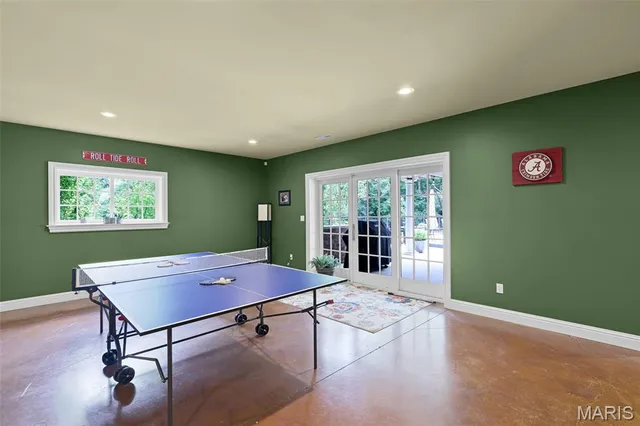 $1,050,000 | 7411 Creek Ridge Lane, Edwardsville, IL 62025