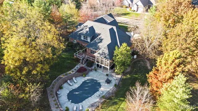 $1,050,000 | 7411 Creek Ridge Lane, Edwardsville, IL 62025