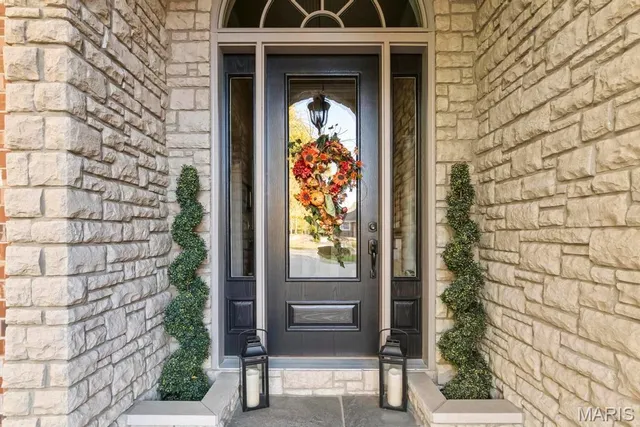 $1,050,000 | 7411 Creek Ridge Lane, Edwardsville, IL 62025