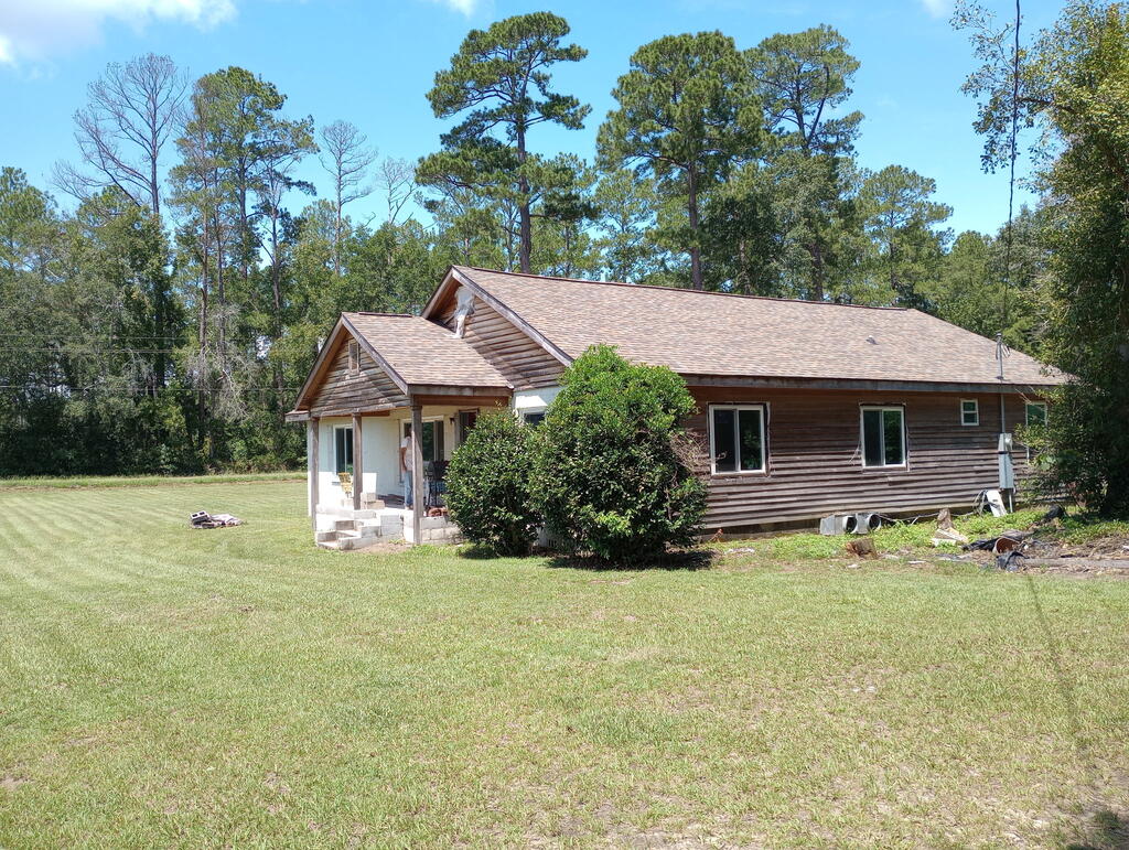 4951 Dixie Road Dixie, GA 31629 - Photo 8 of 26 Gallery Image 8