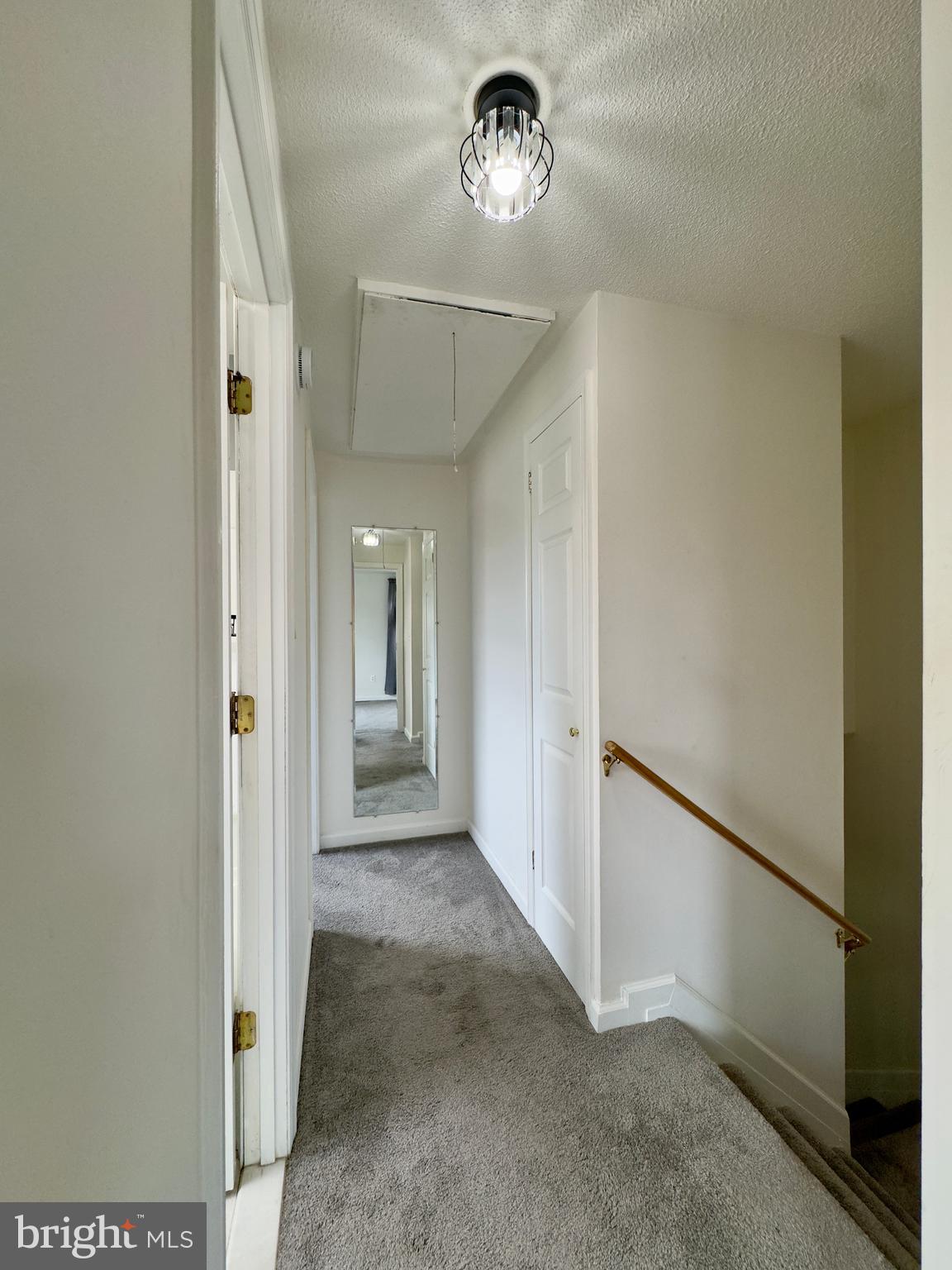 8166 Del Haven Road Baltimore, MD 21222 - Photo 3 of 21