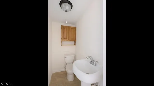 $895,000 | 59 Ferguson Road, Warren, NJ 07059