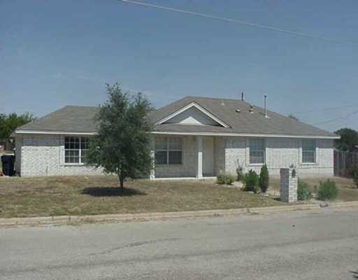 301 Maple Lane Elgin, TX 78621 - Photo 1 of 1 Gallery Image 1