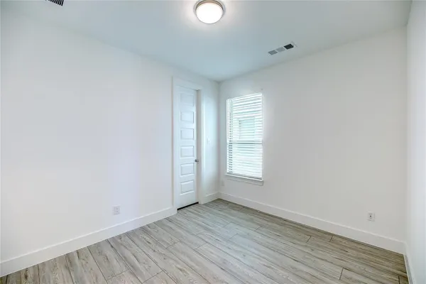 $2,650 | 12417 Iveson Drive, Fort Worth, TX 76052