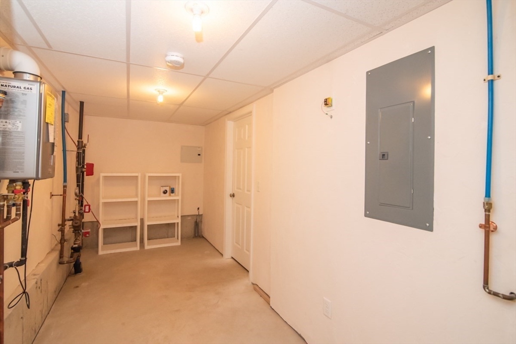 1975 Middlesex Street, Unit 51 Lowell, MA 01851 - Photo 28 of 34 a view of empty room