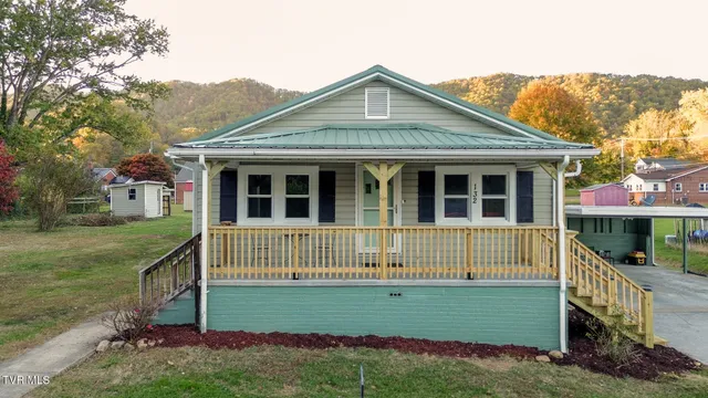 $199,000 | 132 Laurel Street, Weber City, VA 24290