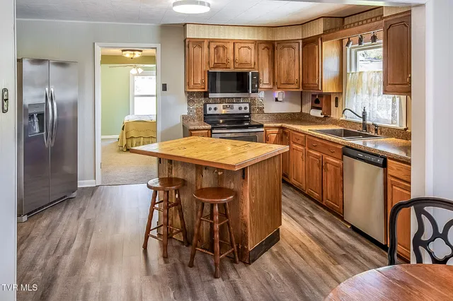 $199,000 | 132 Laurel Street, Weber City, VA 24290