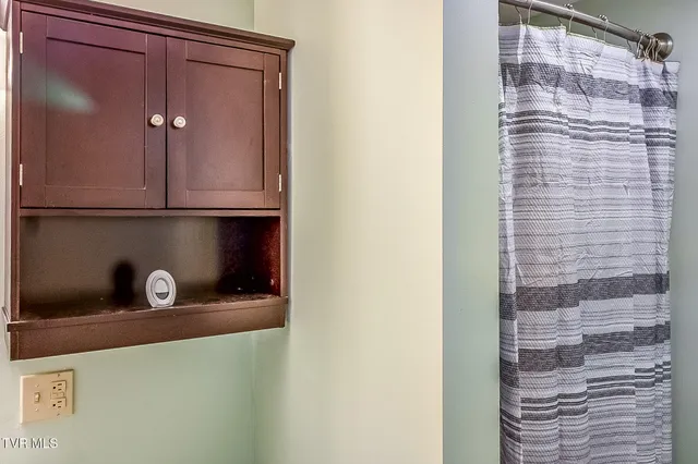 $199,000 | 132 Laurel Street, Weber City, VA 24290