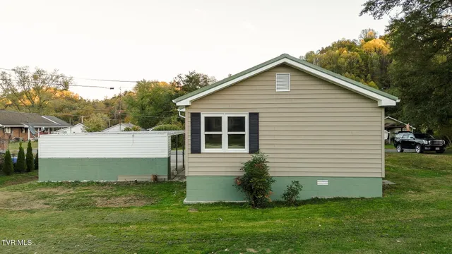 $199,000 | 132 Laurel Street, Weber City, VA 24290