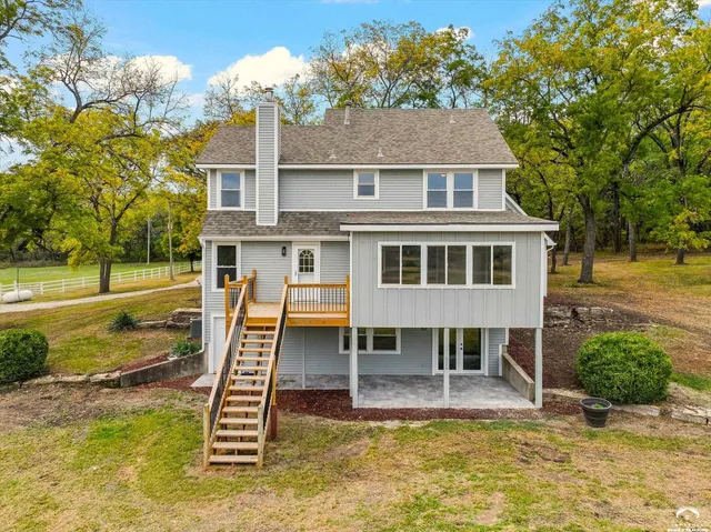 $699,000 | 820 East 1000th Road, Lawrence, KS 66047